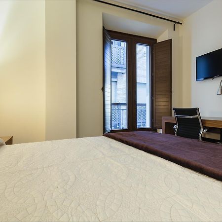 Hostal Arriola Granada Eksteriør billede