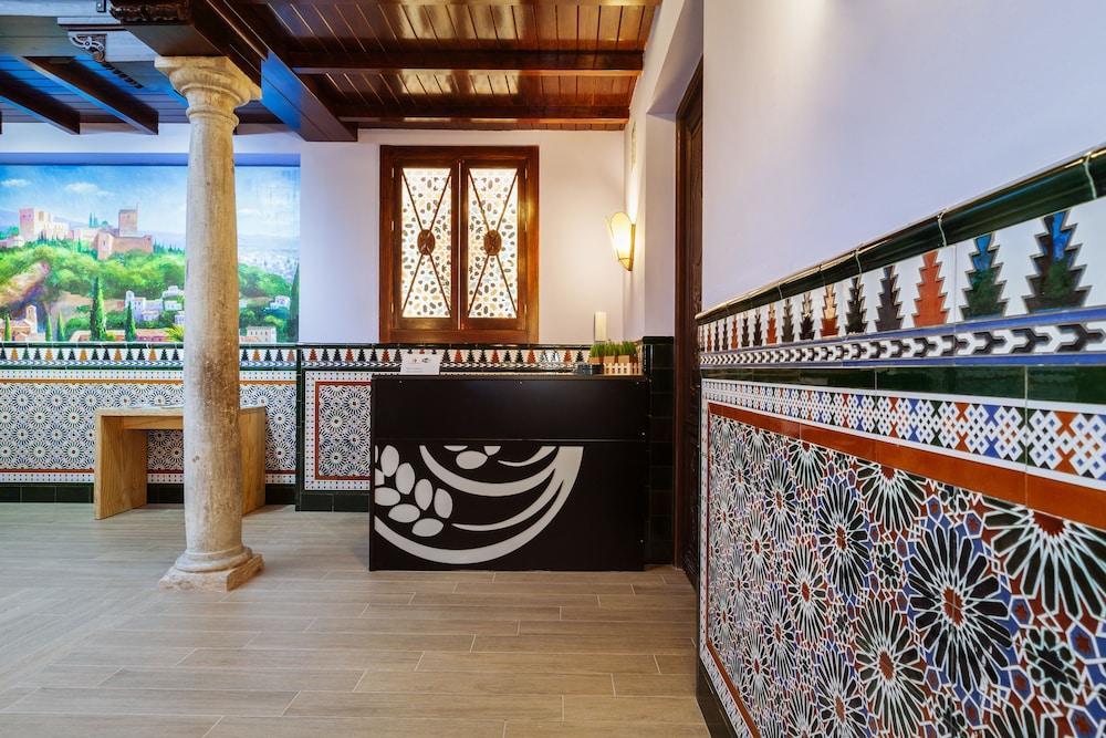 Hostal Arriola Granada Eksteriør billede