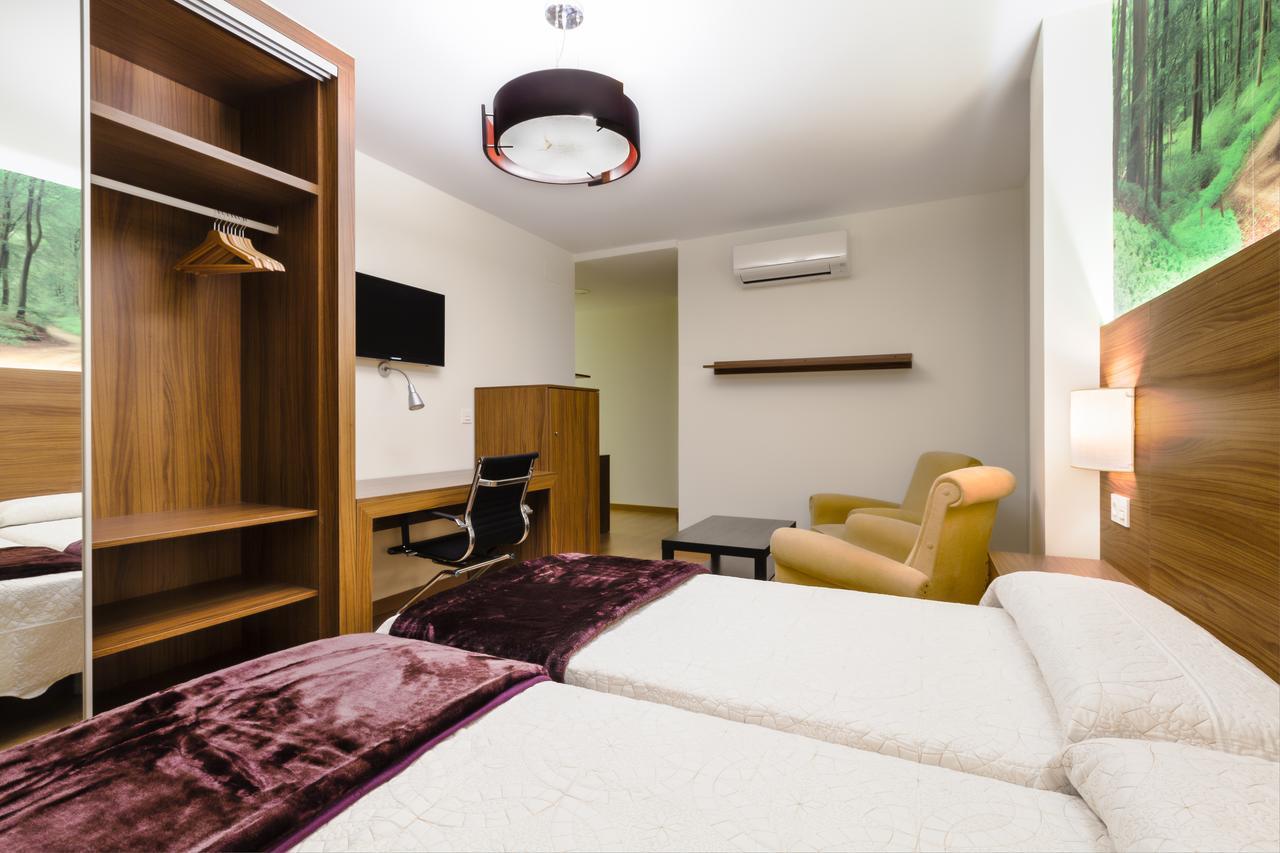 Hostal Arriola Granada Eksteriør billede