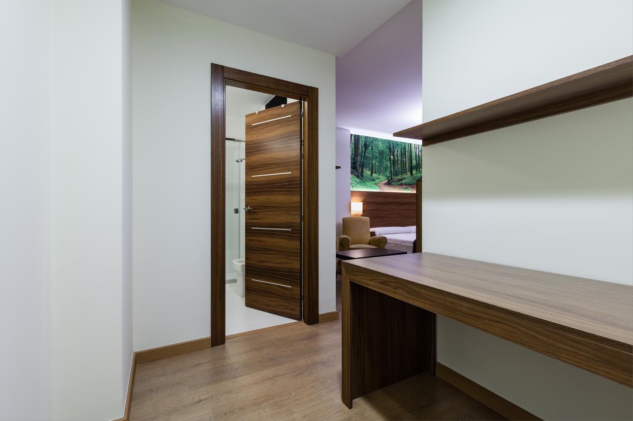 Hostal Arriola Granada Eksteriør billede