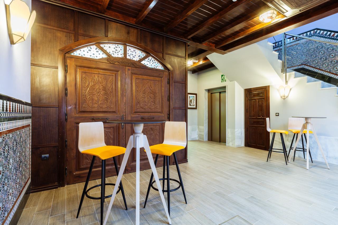 Hostal Arriola Granada Eksteriør billede